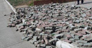 Демонтаж тротуарной плитки Краснокаменск, цена от 2969 руб.